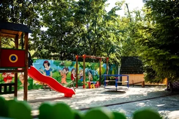 botez cu tematică și decor de poveste